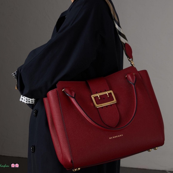 Authentic Burberry bag - Picture 11 of 14